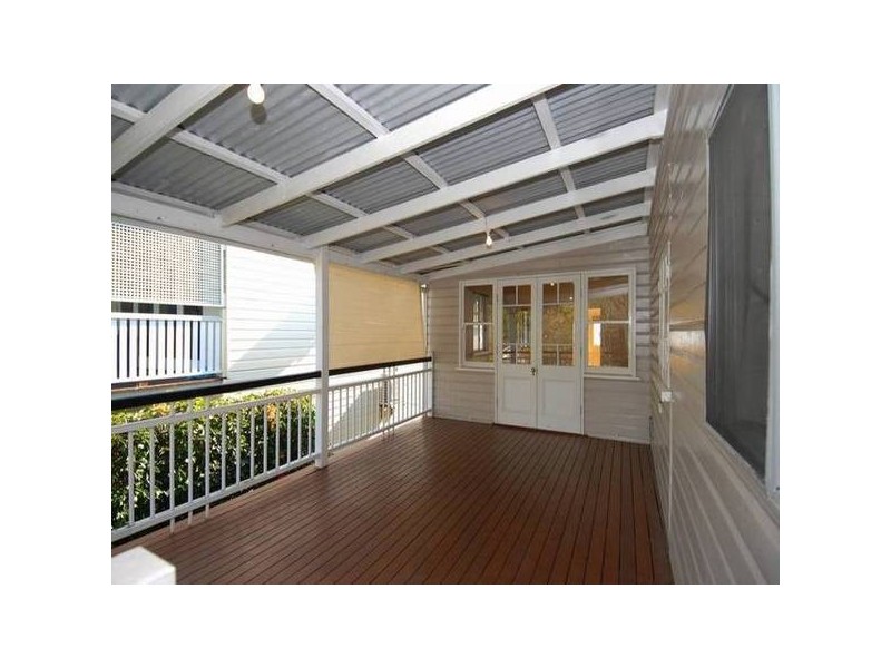 9 Lincoln Street, Wilston QLD 4051