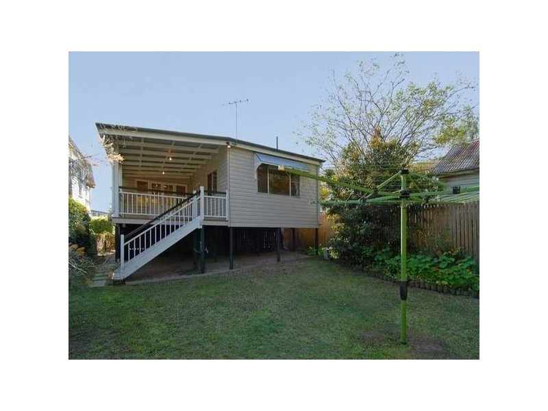 9 Lincoln Street, Wilston QLD 4051