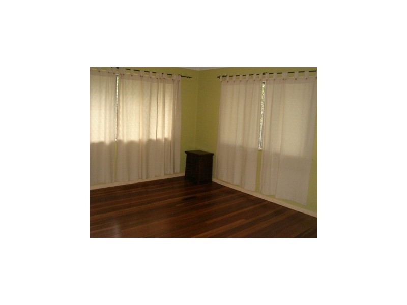 5 Sharon Street, Moorooka QLD 4105