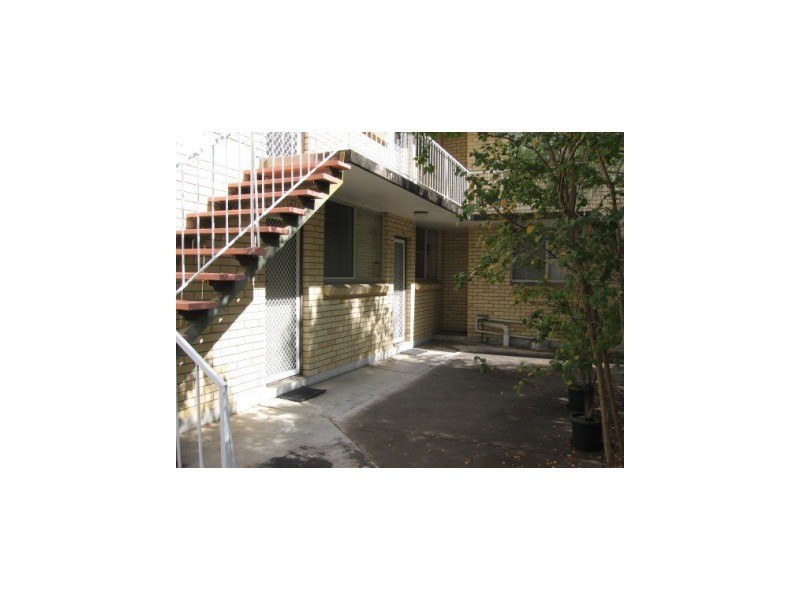 2/25 Normanby Tce, Kelvin Grove QLD 4059