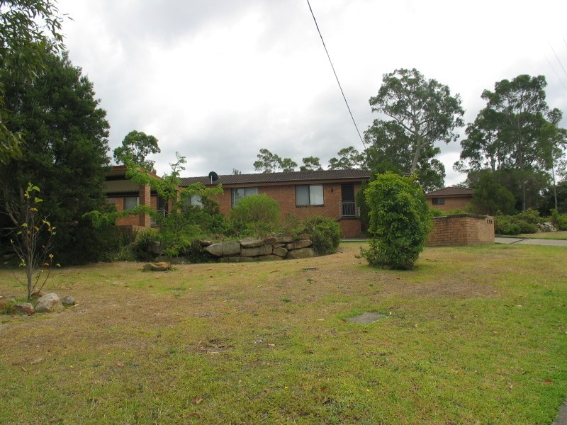 45 Brinawarr Street, Bomaderry NSW 2541