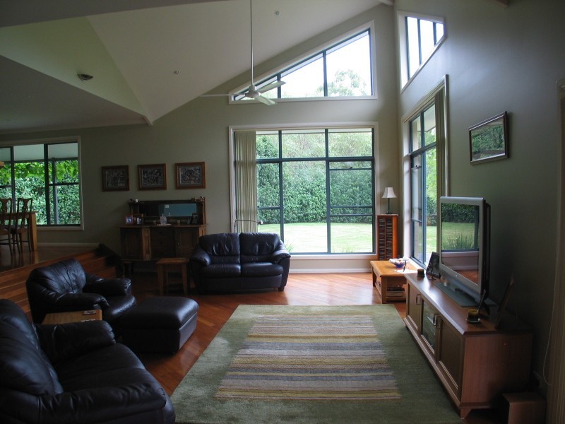 14 Lowana Close, Tapitallee NSW 2540