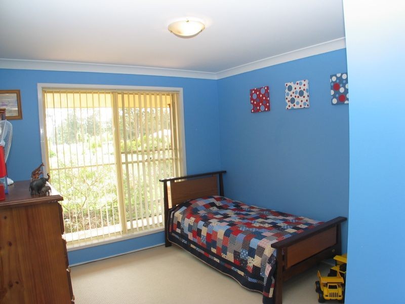 15 Manningvale Place, Worrigee NSW 2540