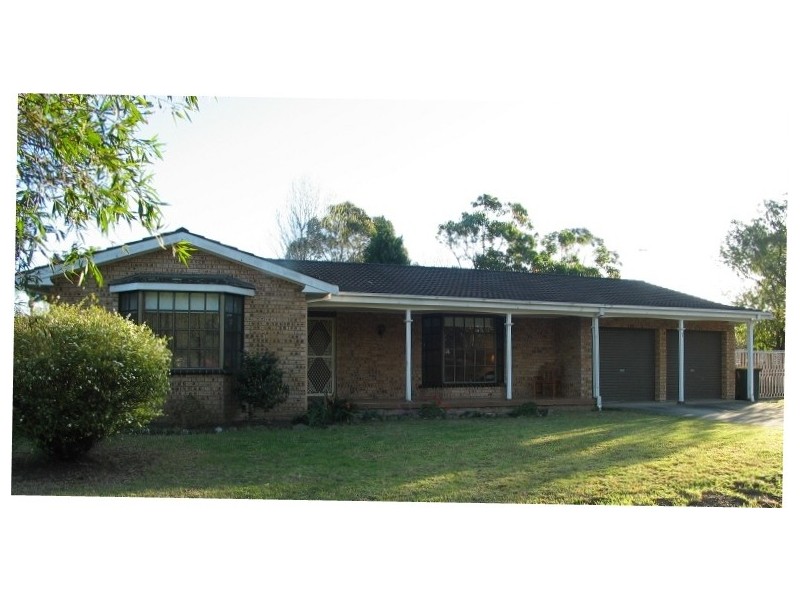 7 Cocos Palm Drive, Bomaderry NSW 2541