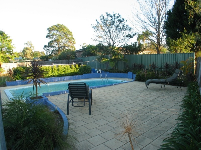 7 Cocos Palm Drive, Bomaderry NSW 2541