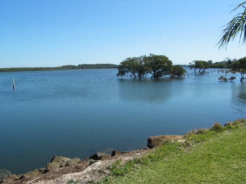 3 Hay Avenue, Shoalhaven Heads NSW 2535