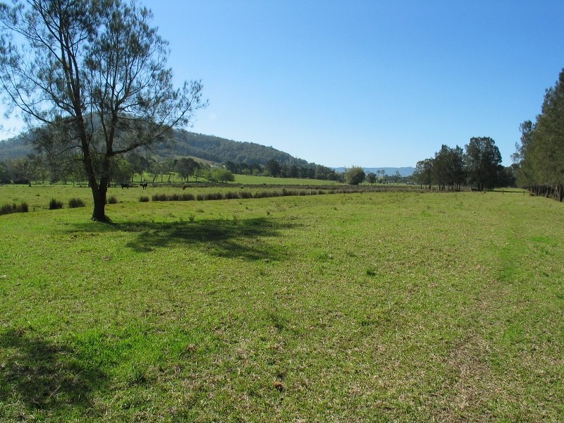 3 Hay Avenue, Shoalhaven Heads NSW 2535