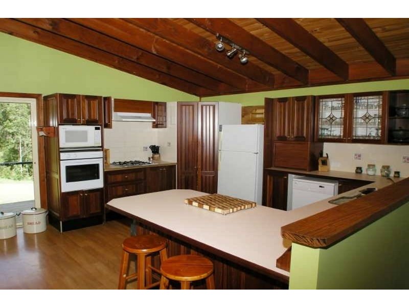 313 Suffolk Road, Tomerong NSW 2540