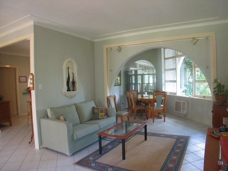 C98 Princes Highway, Bomaderry NSW 2541