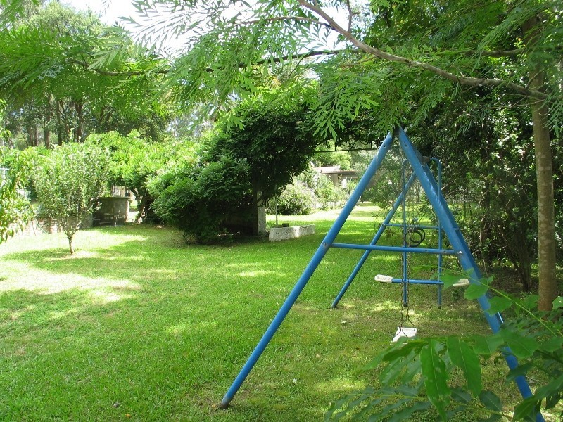 C98 Princes Highway, Bomaderry NSW 2541