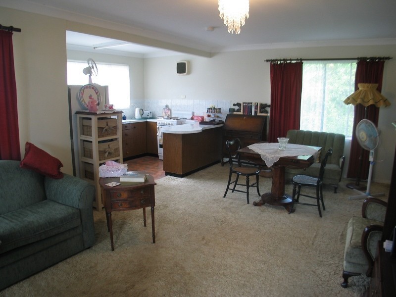 79 Main Road, Cambewarra NSW 2540