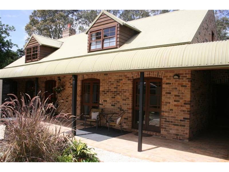 8 Evison Close, Cambewarra NSW 2540