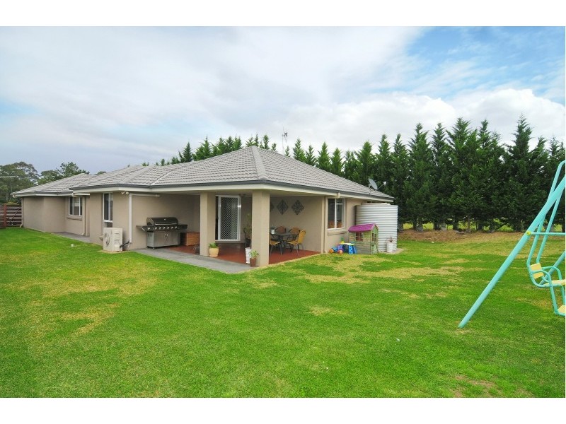 70 Emerald Drive, Meroo Meadow NSW 2540