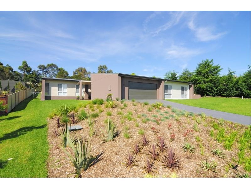 14 The Concourse, Cambewarra NSW 2540