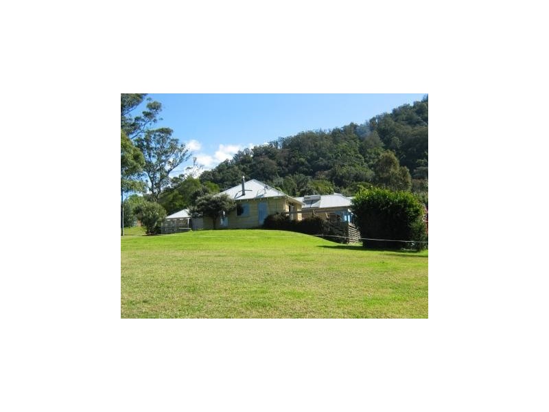 77 Red Cedar Lane, Berry NSW 2535