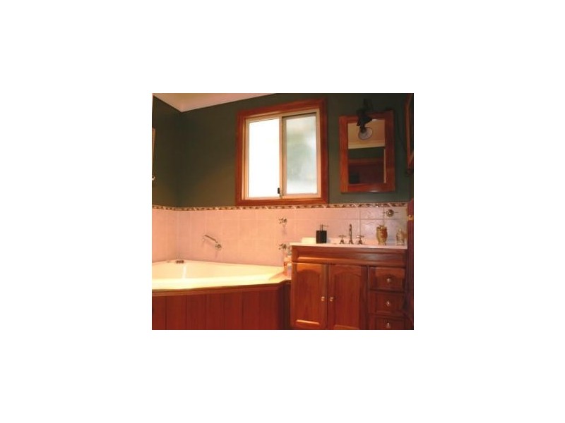 70 Spotted Gum Drive, Tapitallee NSW 2540