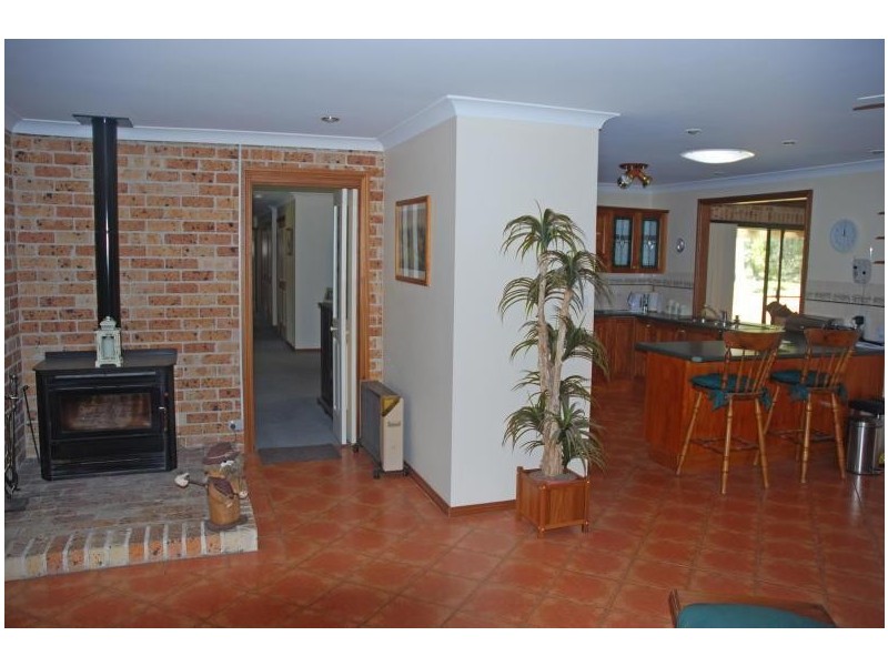 699 Illaroo Road, Tapitallee NSW 2540