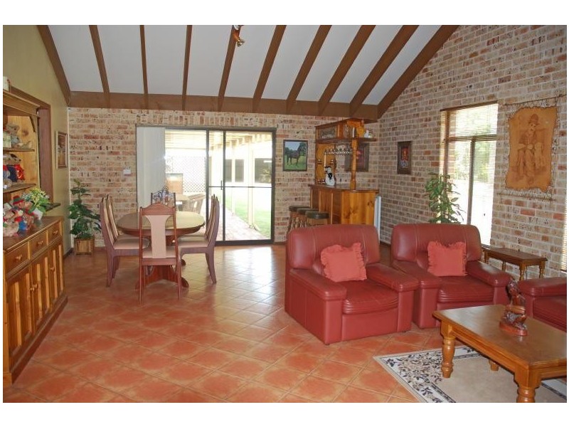 699 Illaroo Road, Tapitallee NSW 2540