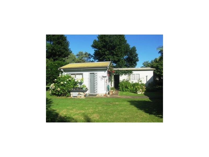 6 Kangaroo Valley Road, Berry NSW 2535