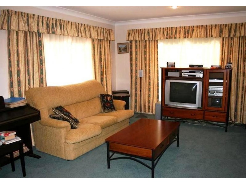 3 Rebecca Grove, Bangalee, North Nowra NSW 2541