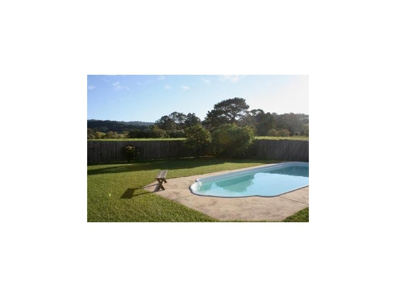B660 Princes Highway, Jaspers Brush NSW 2535