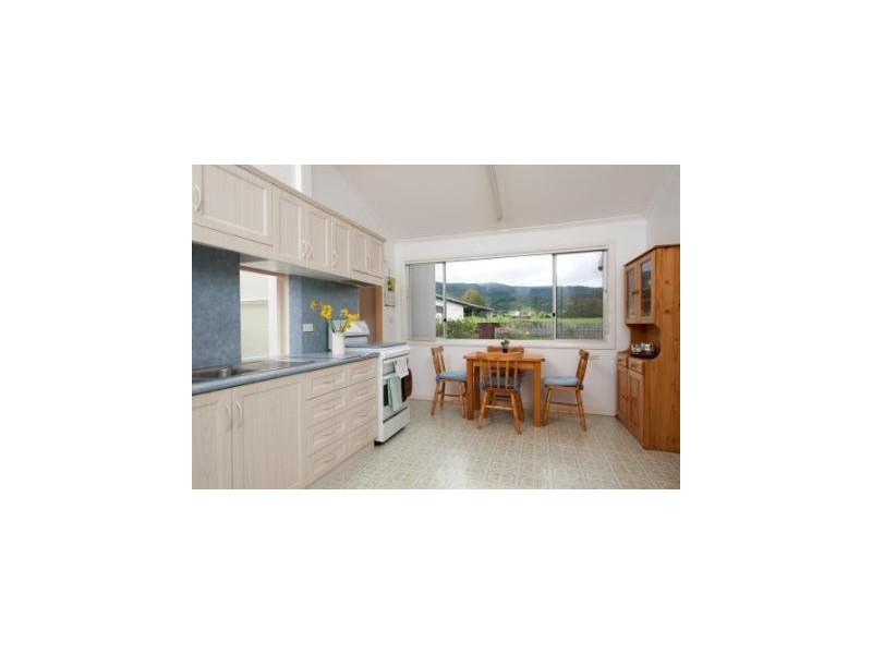 B660 Princes Highway, Jaspers Brush NSW 2535