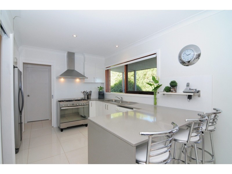 10 Kongoola Avenue, Cambewarra NSW 2540