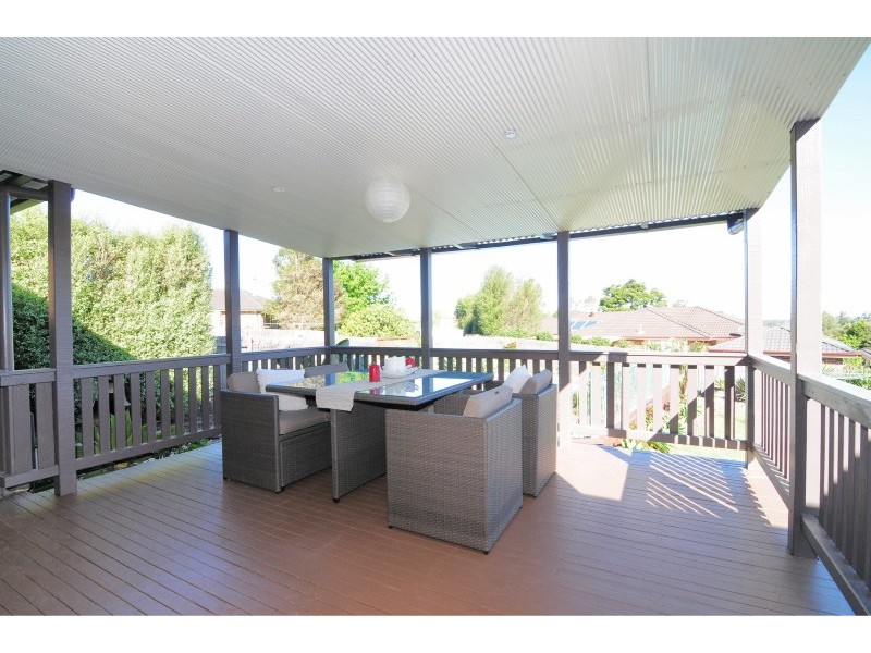 10 Kongoola Avenue, Cambewarra NSW 2540