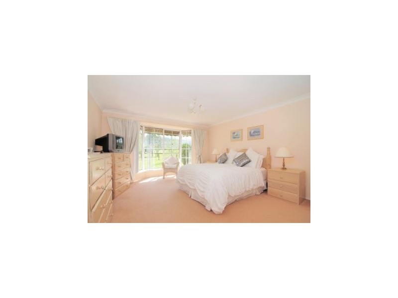 94 Morschels Lane, Meroo Meadow NSW 2540