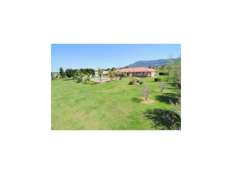 94 Morschels Lane, Meroo Meadow NSW 2540