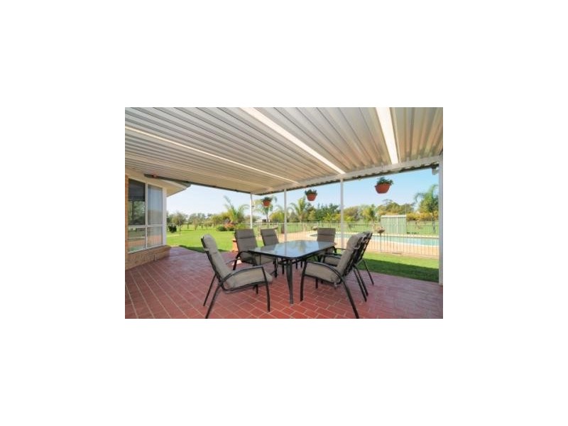 94 Morschels Lane, Meroo Meadow NSW 2540