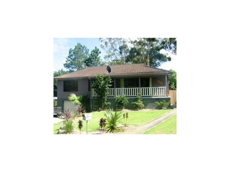 19 Windsor Drive, Berry NSW 2535