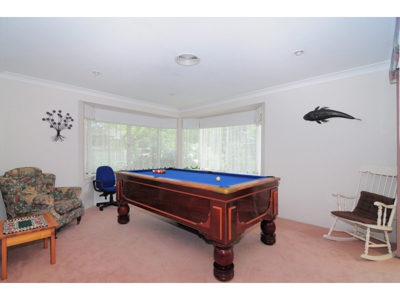 108 Jasmine Dr, Bomaderry NSW 2541