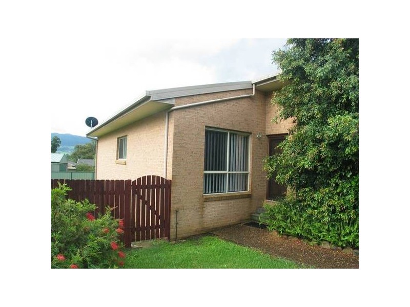 2/20 Wilari Close, Bomaderry NSW 2541