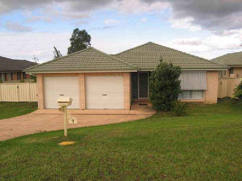 7 Flanagan Court, Worrigee NSW 2540