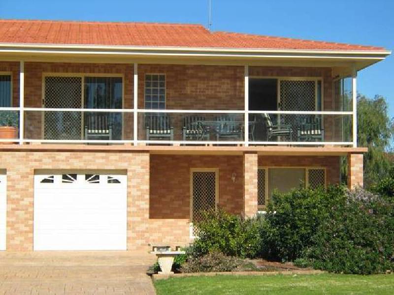1/14 Riverview Road, Nowra NSW 2541