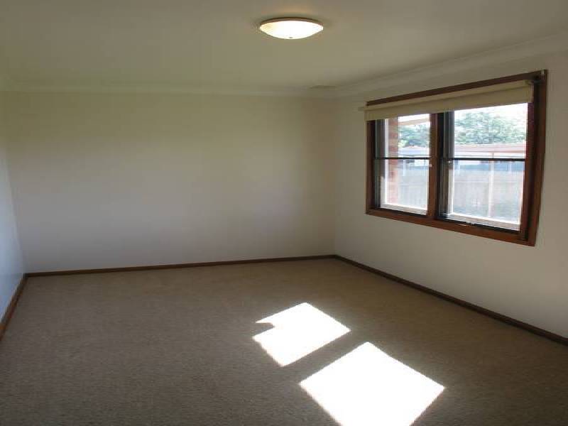 Wondalga Cresent, Nowra NSW 2541
