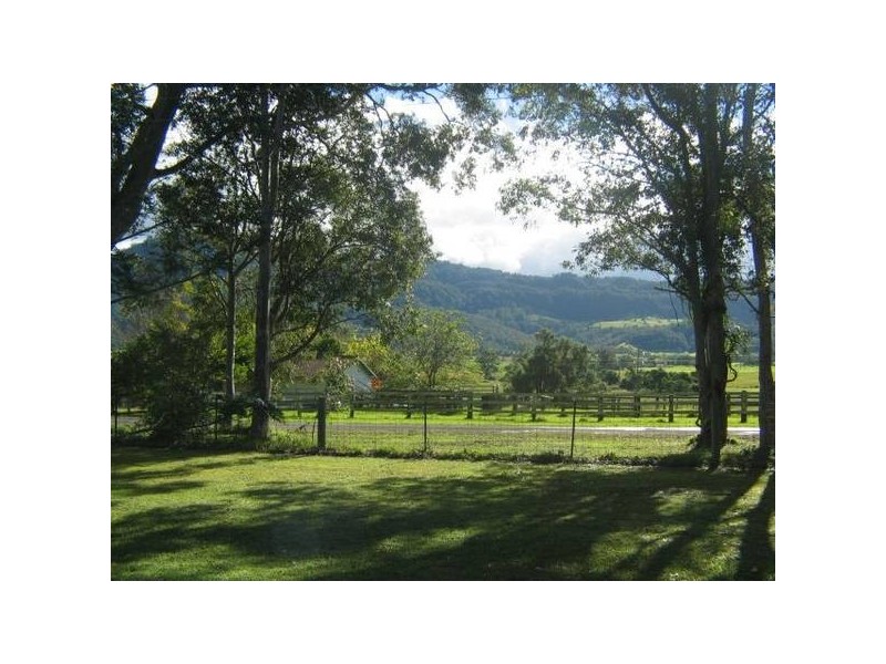 35A Abernethys Lane, Meroo Meadow NSW 2540