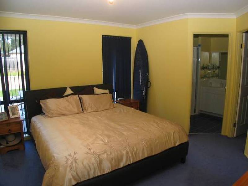 77 Watt Road, Falls Creek NSW 2540