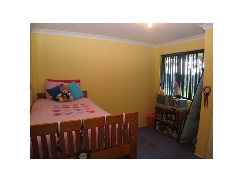 77 Watt Road, Falls Creek NSW 2540
