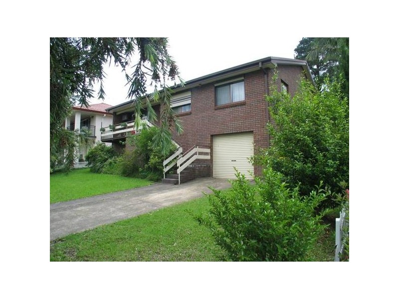8 Windsor Drive, Berry NSW 2535