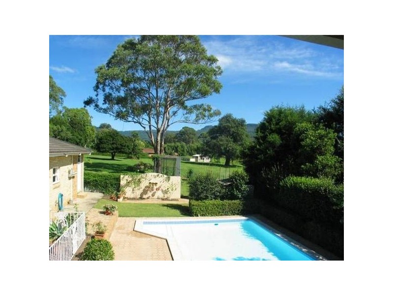 33 Kangaroo Valley Road, Berry NSW 2535