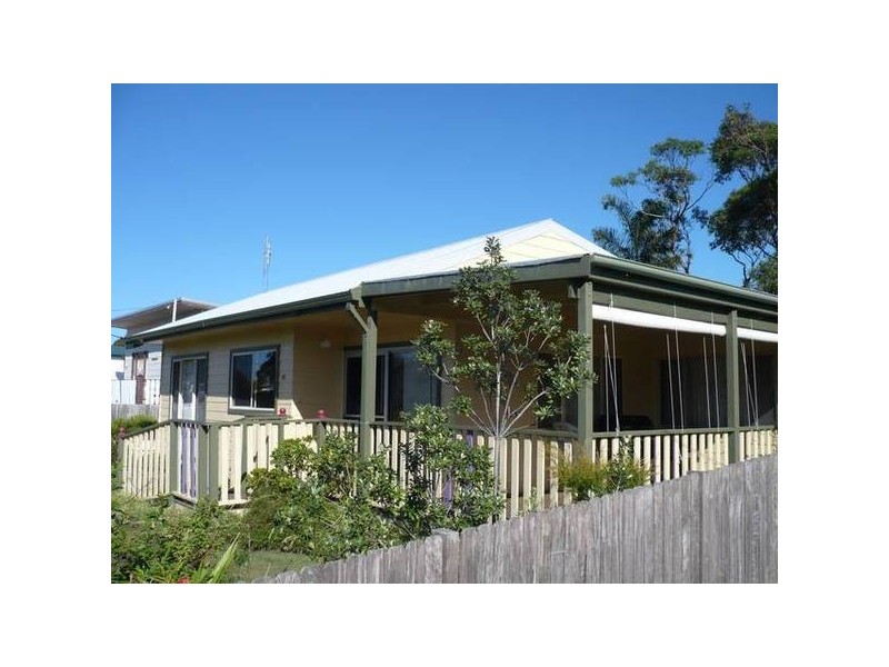 26 McIntosh Street, Shoalhaven Heads NSW 2535