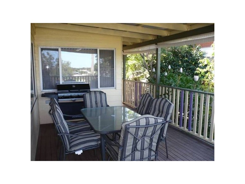 26 McIntosh Street, Shoalhaven Heads NSW 2535