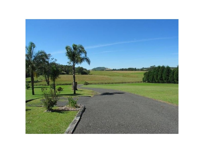 12 Gembrook Lane, Berry NSW 2535