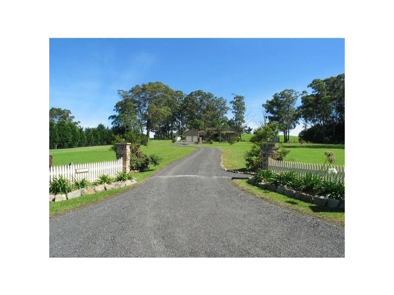 12 Gembrook Lane, Berry NSW 2535