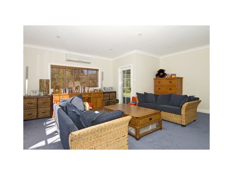 38 Elvin Drive, Bomaderry NSW 2541