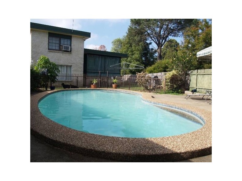 51 Meroo Road, Bomaderry NSW 2541