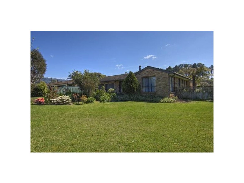 1 Gwenda Avenue, Berry NSW 2535