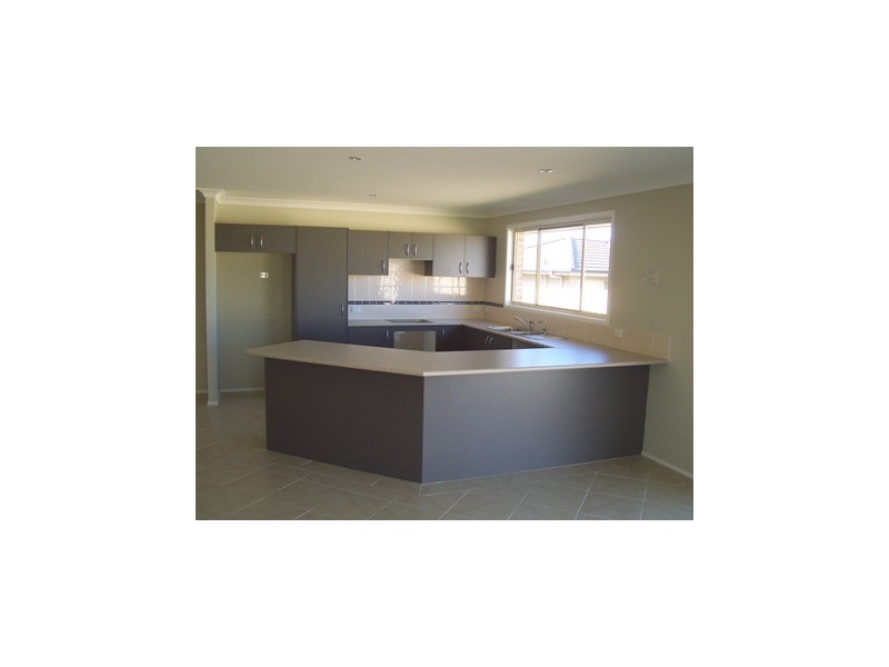 21 Golden Ash Close, Worrigee NSW 2540